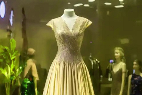 Modern Formal and Contemporary Suits