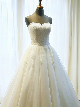 Lace Sweetheart Ballgown